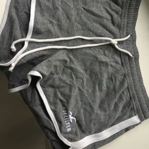DOLPHIN SHORTS - GRAY